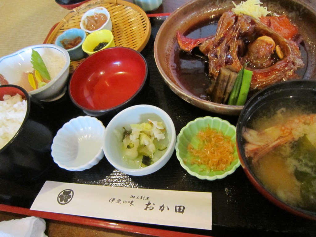 下田おかだ屋金目煮つけ定食